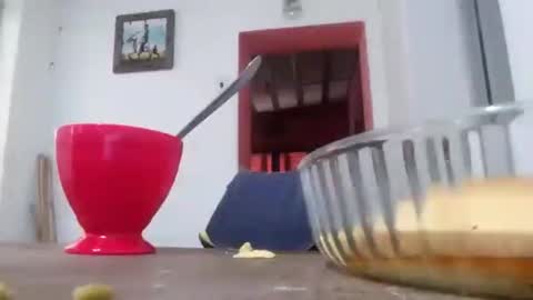 Snapshot of 22alberto9 chatting on 09/30/25, 06:35 22alberto9 online show from 09/30/25, 06:35