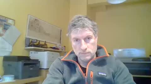 22esserre online show from 02/24/25, 04:04