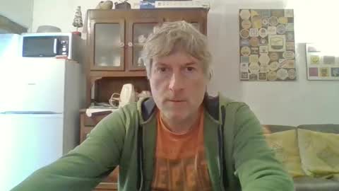 22esserre online show from 10/13/25, 11:43