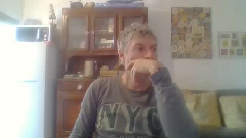 22esserre online show from 03/24/26, 12:54