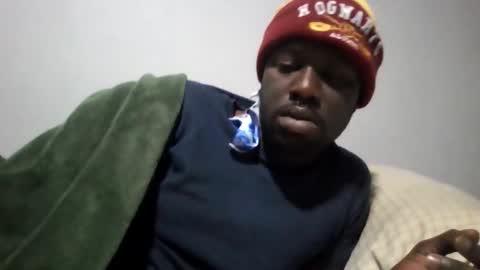 Snapshot of 242doggy242 chatting on 03/22/26, 05:55 420 Bbc online show from 03/22/26, 05:55