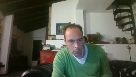 Snapshot of 27lv27 chatting on 09/16/25, 10:11 27lv27 online show from 09/16/25, 10:11