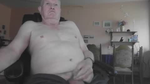 29famila online show from 11/16/25, 01:17