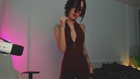 Sasha weekend from 14 to 27 November online show from 11/06/25, 03:40