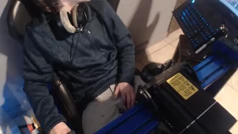 Snapshot of 2big2hype chatting on 03/15/26, 09:21 cheif online show from 03/15/26, 09:21