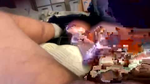 Snapshot of 2centz chatting on 01/12/26, 04:45 2centz online show from 01/12/26, 04:45