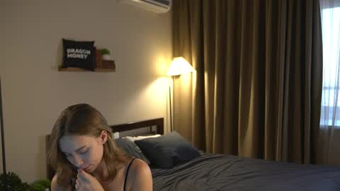 Elley  online show from 02/18/26, 02:35