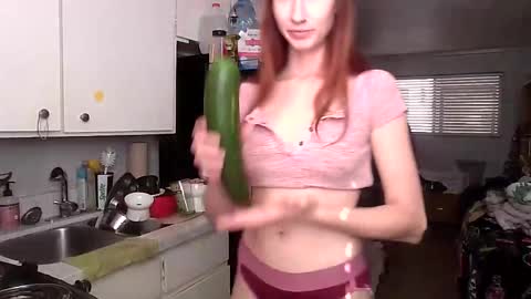 2girls1link online show from 01/02/25, 07:07