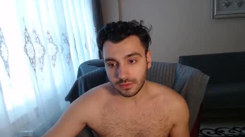 Snapshot of 2handsomeman chatting on 12/18/25, 05:57 Berk online show from 12/18/25, 05:57