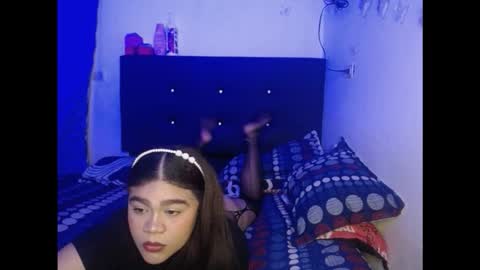 2moons_full_of_love online show from 11/07/25, 12:10