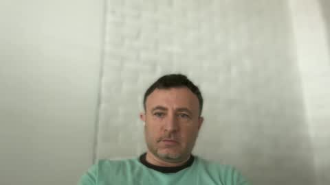 Snapshot of 2nice4yo chatting on 11/22/25, 11:42 Adam online show from 11/22/25, 11:42