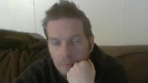 2small4you83 online show from 01/10/25, 12:38