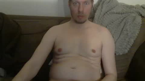 Snapshot of 2small4you83 chatting on 03/31/26, 12:56 2small4you83 online show from 03/31/26, 12:56