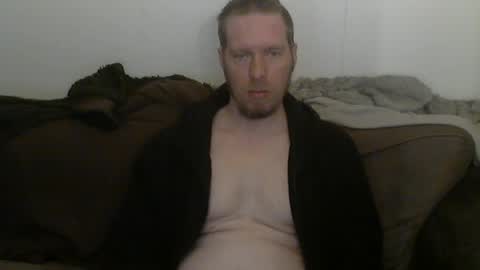 Snapshot of 2small4you83 chatting on 05/26/26, 06:48 2small4you83 online show from 05/26/26, 06:48