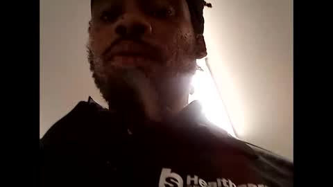 Snapshot of 2watchcock chatting on 05/10/26, 01:27 Str8 Edge online show from 05/10/26, 01:27