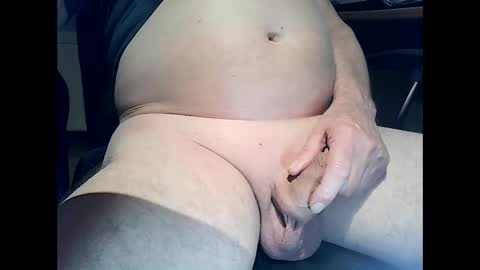 Snapshot of 35cam chatting on 01/09/25, 09:37 35cam online show from 01/09/25, 09:37