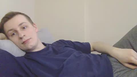 Snapshot of 3andy3 chatting on 04/02/26, 01:31 Andy online show from 04/02/26, 01:31