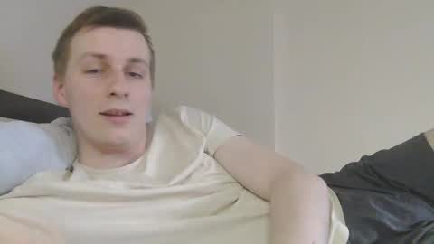 Snapshot of 3andy3 chatting on 04/11/26, 06:40 Andy online show from 04/11/26, 06:40