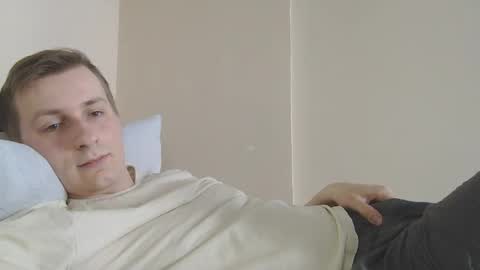 Snapshot of 3andy3 chatting on 04/11/26, 07:45 Andy online show from 04/11/26, 07:45