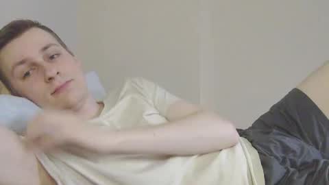 Snapshot of 3andy3 chatting on 04/19/26, 06:02 Andy online show from 04/19/26, 06:02