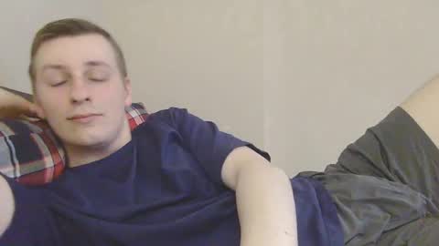 Snapshot of 3andy3 chatting on 04/20/26, 05:54 Andy online show from 04/20/26, 05:54