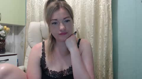 3sweetcandy3 online show from 05/09/26, 10:48