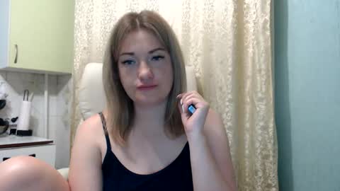 3sweetcandy3 online show from 05/21/26, 11:01