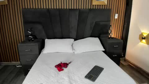 3X NAXAA online show from 10/28/25, 12:52