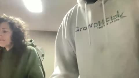 Snapshot of 420kc_couple chatting on 04/03/26, 01:31 KC420Couple online show from 04/03/26, 01:31