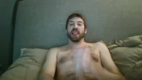 Snapshot of 420sluttsnbutts chatting on 12/17/25, 03:29 420sluttsnbutts online show from 12/17/25, 03:29