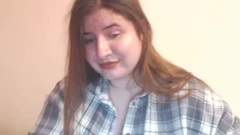 Snapshot of 444____ chatting on 12/22/24, 01:23 Katya online show from 12/22/24, 01:23