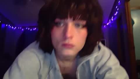 Snapshot of 4ddies_little9irl chatting on 02/20/25, 05:18 Gagecat online show from 02/20/25, 05:18