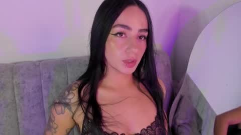 Snapshot of 4kame4 chatting on 03/21/26, 10:57 Akame online show from 03/21/26, 10:57