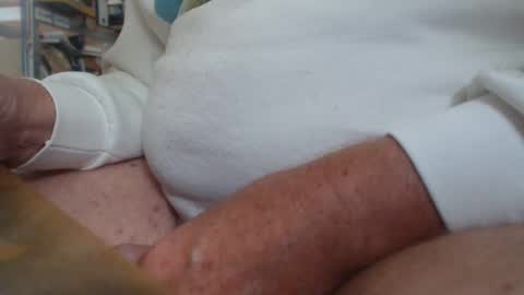 Snapshot of 4skin44skin chatting on 12/19/24, 02:56 4skin44skin online show from 12/19/24, 02:56