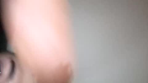 Snapshot of 4tlbambam chatting on 11/23/25, 04:18 4tlbambam online show from 11/23/25, 04:18