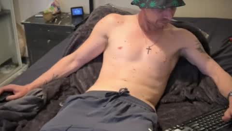 Snapshot of 4u2pleasure chatting on 12/30/24, 05:34 4u2pleasure online show from 12/30/24, 05:34