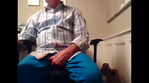 Snapshot of 4uguys chatting on 09/13/25, 02:44 4uguys online show from 09/13/25, 02:44