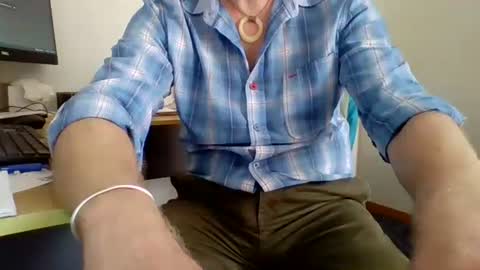 Snapshot of 555tony555 chatting on 12/05/24, 02:20 555tony555 online show from 12/05/24, 02:20