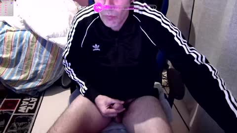 Snapshot of 55hotgboy chatting on 01/19/25, 08:30 Larese Carlo online show from 01/19/25, 08:30