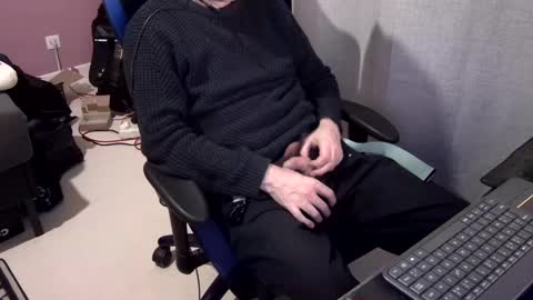 Snapshot of 55hotgboy chatting on 02/01/25, 06:40 Larese Carlo online show from 02/01/25, 06:40