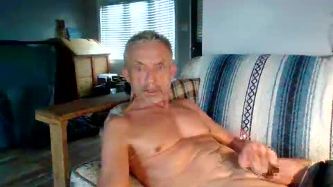Snapshot of 55jimbo chatting on 11/22/25, 11:31 55jimbo online show from 11/22/25, 11:31