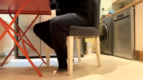 Snapshot of 5ar5rooooov chatting on 12/02/24, 10:23 5ar5rooooov online show from 12/02/24, 10:23