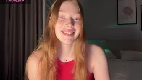 Snapshot of 5th_e1ement chatting on 12/13/24, 01:55 5th_e1ement online show from 12/13/24, 01:55