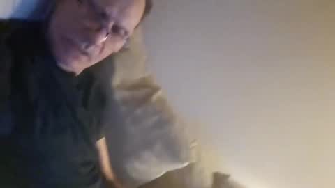 Zeus online show from 02/04/25, 10:13