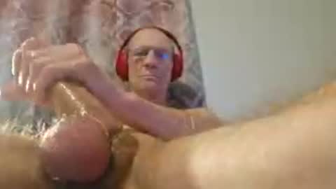 Zeus online show from 06/22/26, 08:44