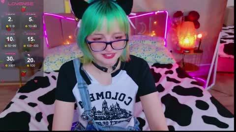 Snapshot of 666_marshmallow chatting on 04/19/26, 08:24 Marsi online show from 04/19/26, 08:24