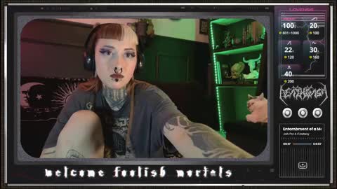 Snapshot of 666deathgasm chatting on 02/18/25, 10:14 Juune online show from 02/18/25, 10:14