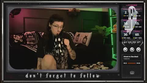 Snapshot of 666deathgasm chatting on 09/20/25, 06:42 Juune online show from 09/20/25, 06:42