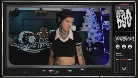 Snapshot of 666deathgasm chatting on 12/13/25, 07:53 Juune online show from 12/13/25, 07:53