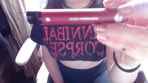 Snapshot of 666maskgirl chatting on 09/17/25, 05:14 SHANNON online show from 09/17/25, 05:14